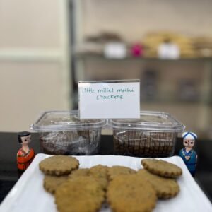 Little Millet Methi Crackers